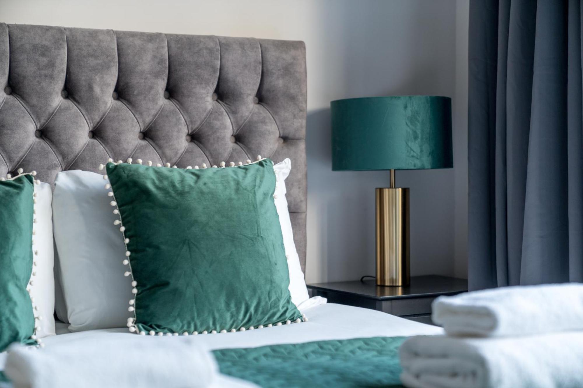 Boutique Lux London Apartments-Free Parking Totteridge Exterior photo